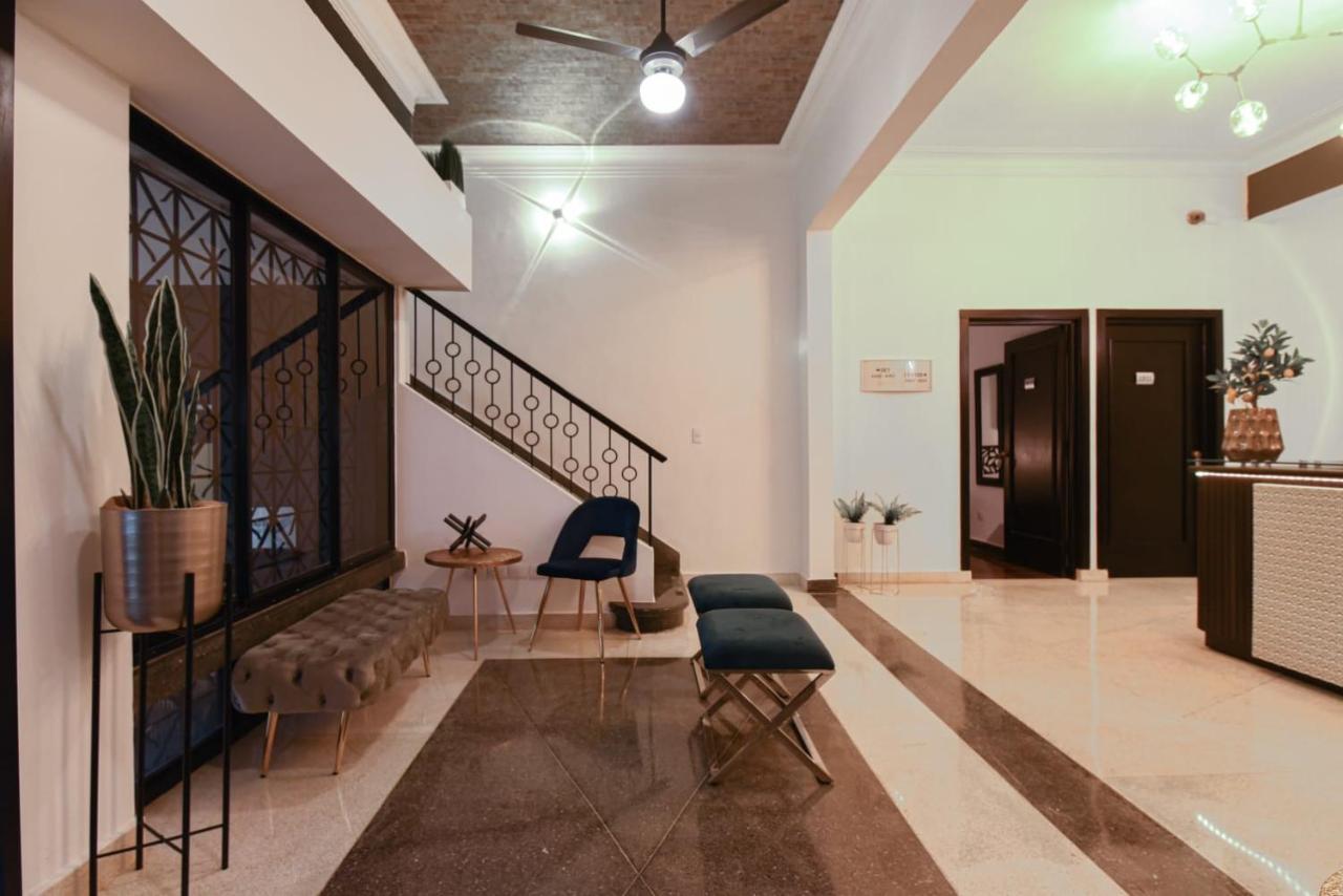Ph 19 Guesthouse Hotel In Gazcue Σάντο Ντομίγκο Εξωτερικό φωτογραφία