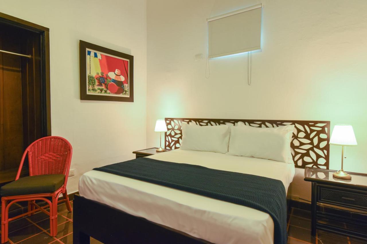 Ph 19 Guesthouse Hotel In Gazcue Σάντο Ντομίγκο Εξωτερικό φωτογραφία
