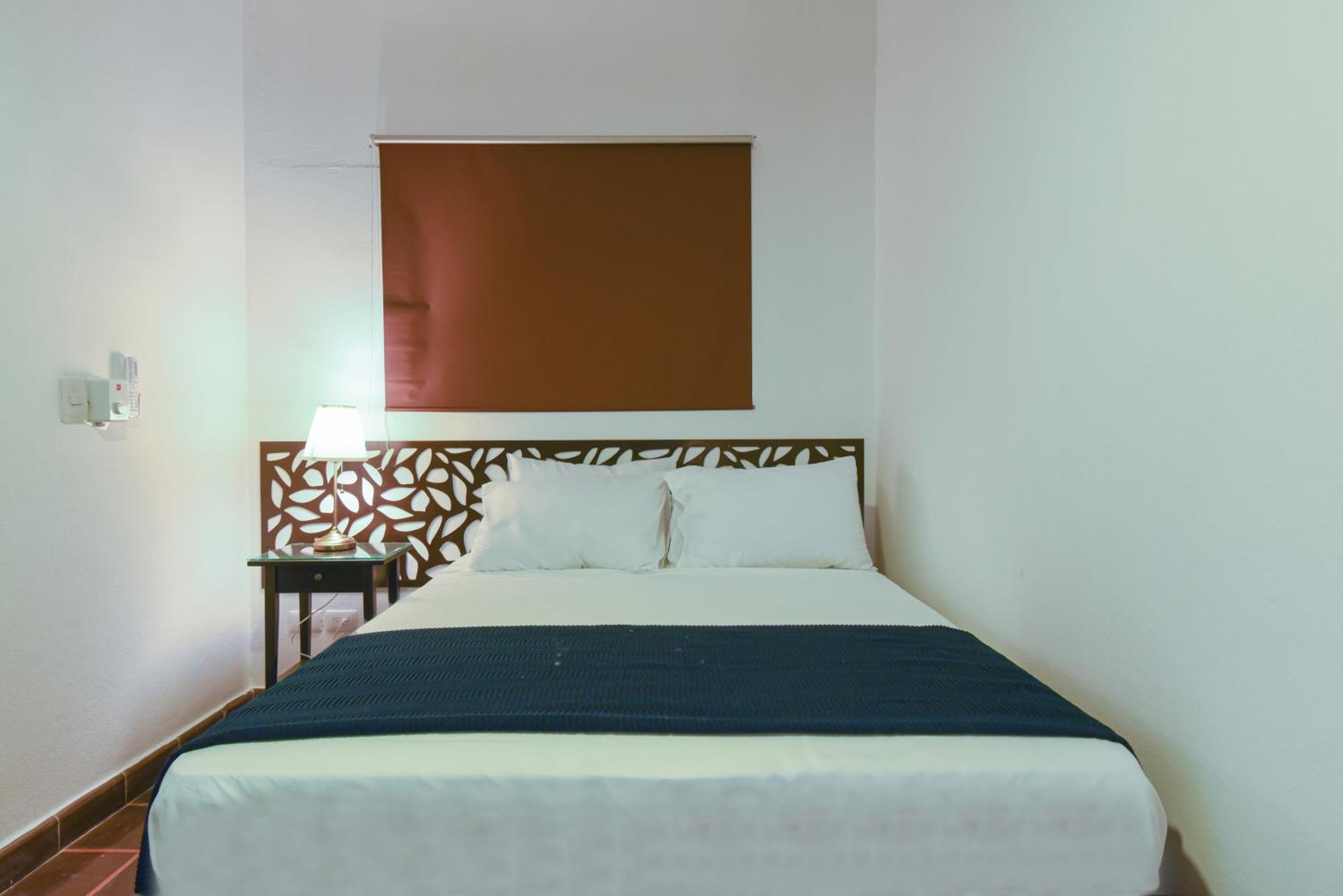 Ph 19 Guesthouse Hotel In Gazcue Σάντο Ντομίγκο Δωμάτιο φωτογραφία